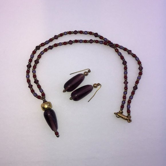 16 3/4" Red And Purple Beaded Necklace with Matching Earrings - Picture 8 of 13